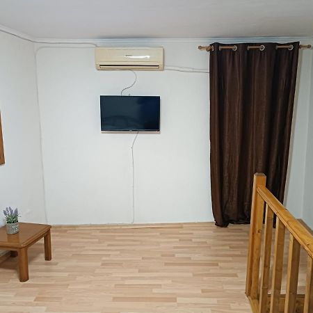 Two-Storey Maisonette Next To The Port Mantouki 外观 照片
